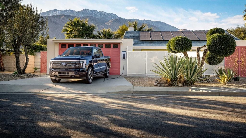 Ford resumes F-150 Lightning production at an annualized rate of 150,000 units