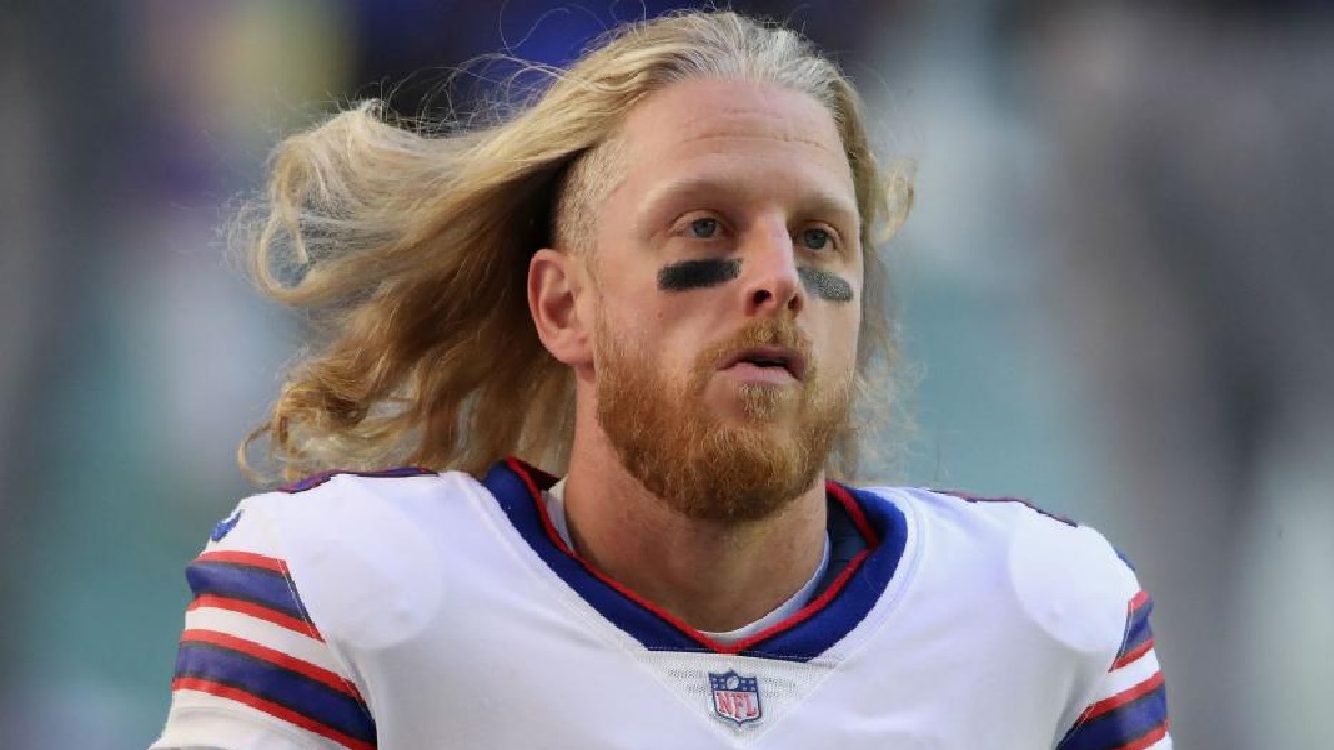 NFL: What Is Cole Beasley Religion? Ethnicity And Family 1 Cole Beasley