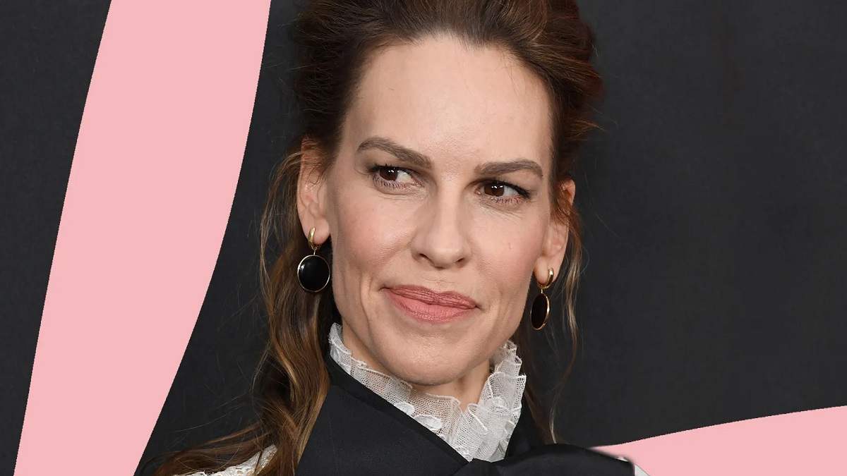 Fact Check: Is Hilary Swank Lesbian? Meet American actress and film producer Husband Philip Schneider 1 Hilary Swank