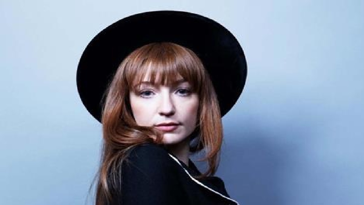 What is Nicola Roberts Religion? Is Nicola Roberts a Christianity? 1 Nicola Roberts