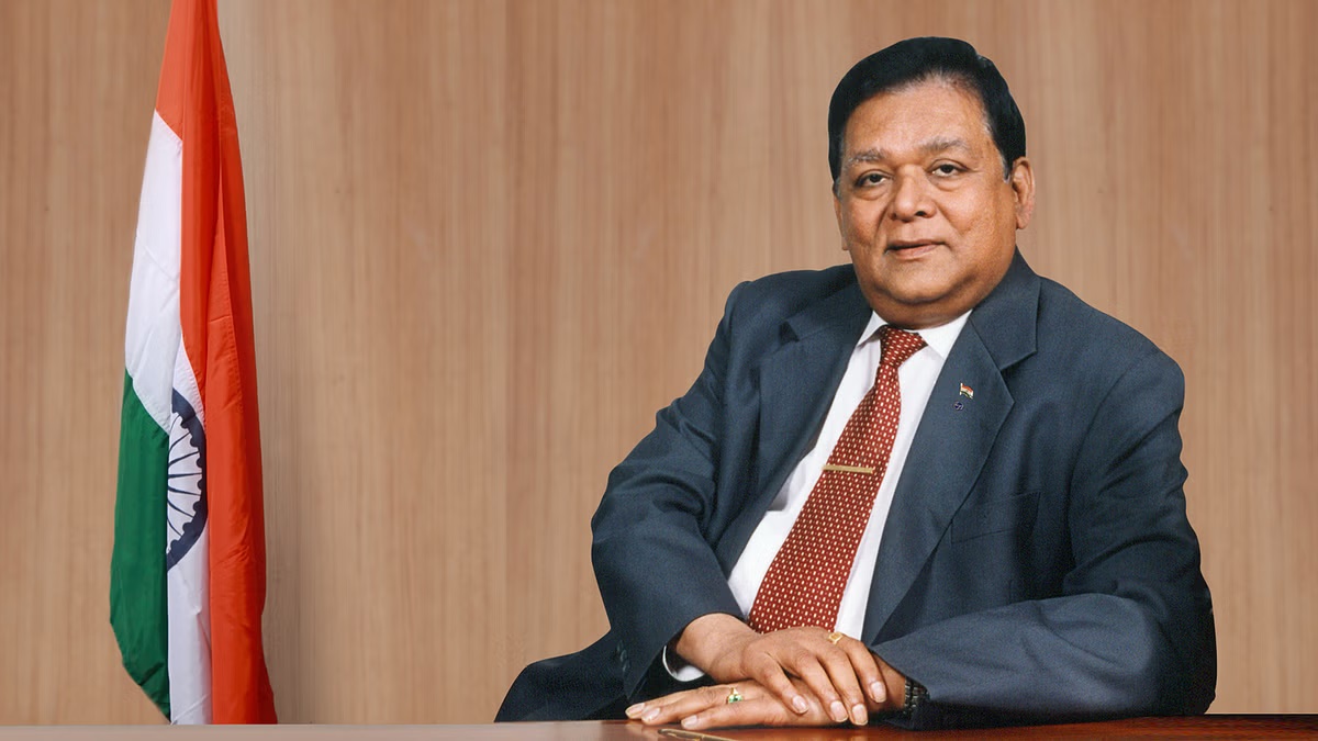 AM Naik