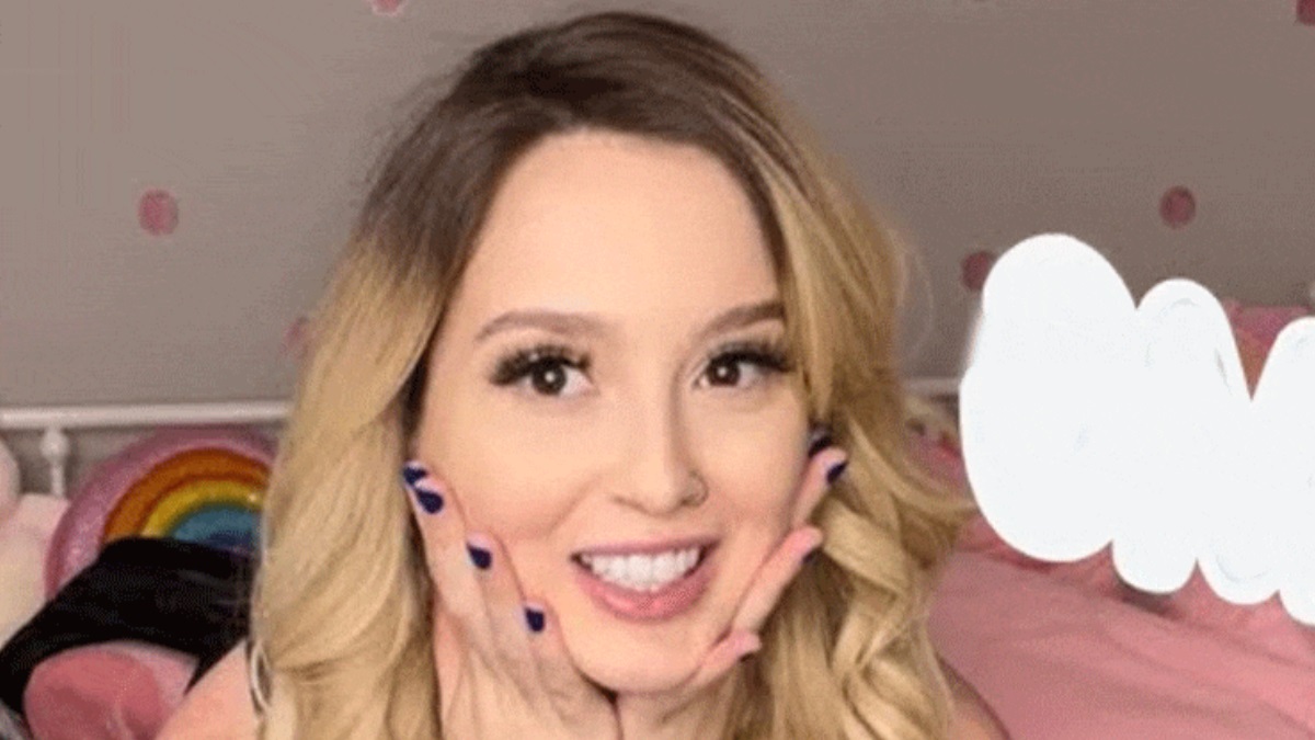 Lexi Lore Pregnant